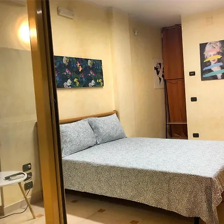 Szálloda Rue Ragusa #1b - Scardicchio Maisons *
